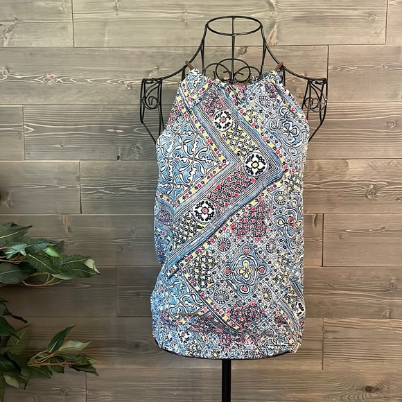 Chaps Tops - Chaps sleeveless multicolored blouse size med